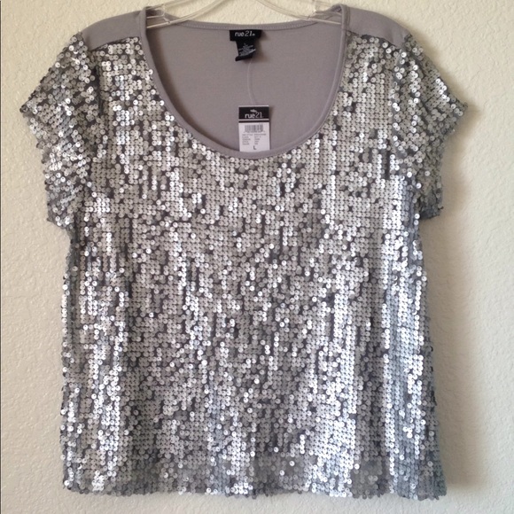 Ladies' NWT Rue 21 Top w/Sheer Sequined Front lrg - Picture 1 of 7